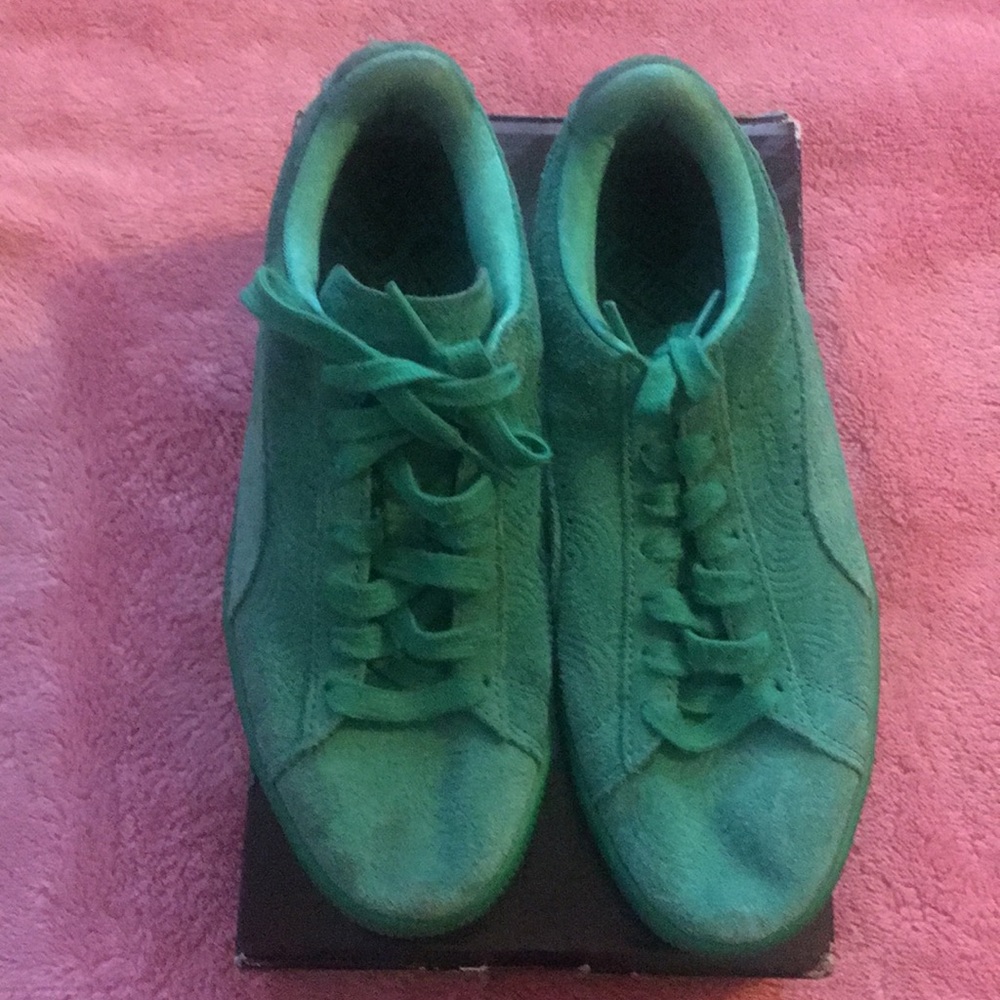 Green Puma
